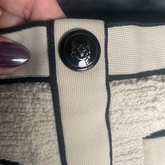 Maje Decorative-Button Tweed Mini Skirt -Off white/ecru size FR40 - Picture 8 of 11